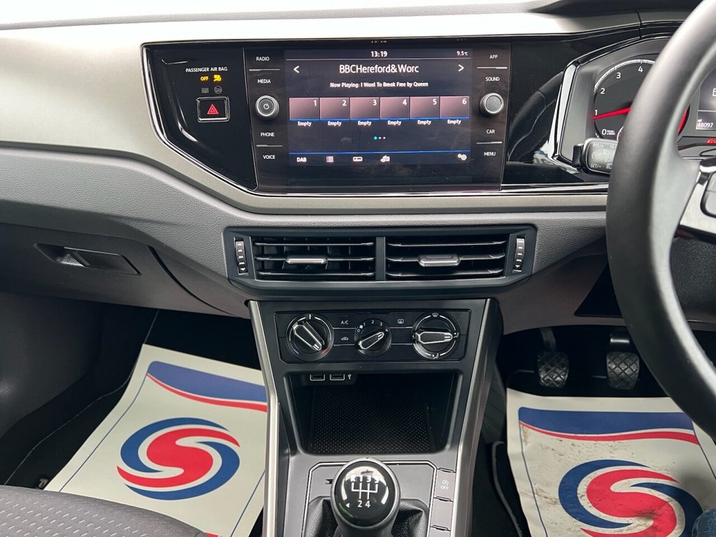 Used Volkswagen Polo 2018 for sale - 77692636: Photo 23