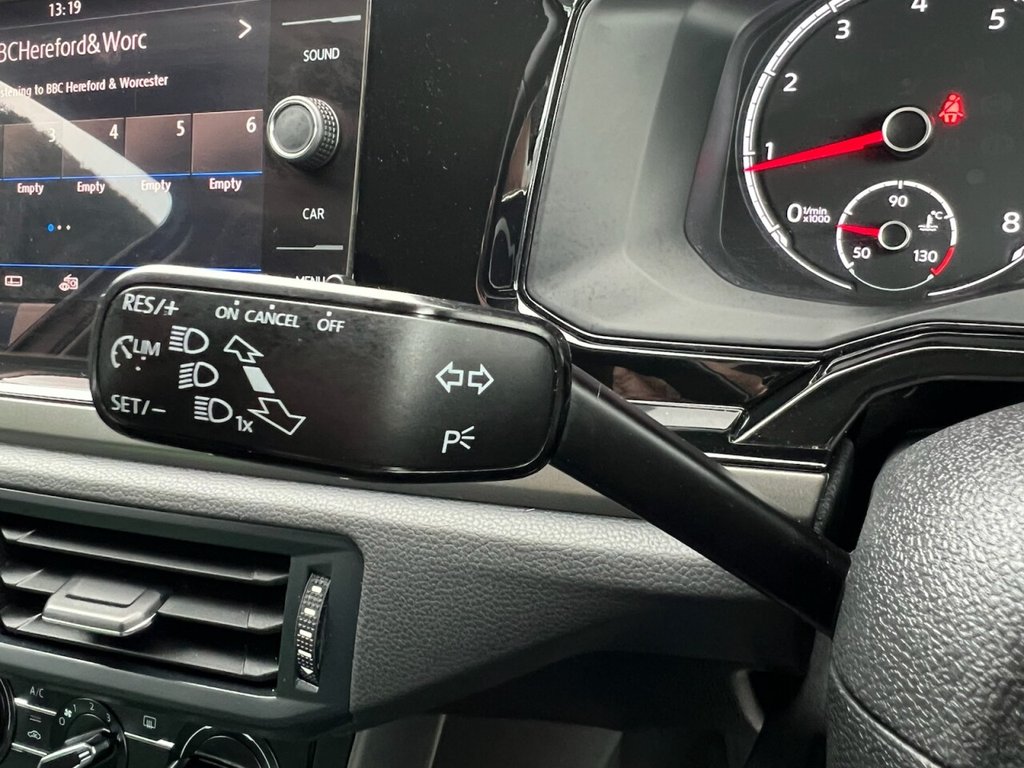 Used Volkswagen Polo 2018 for sale - 77692636: Photo 27