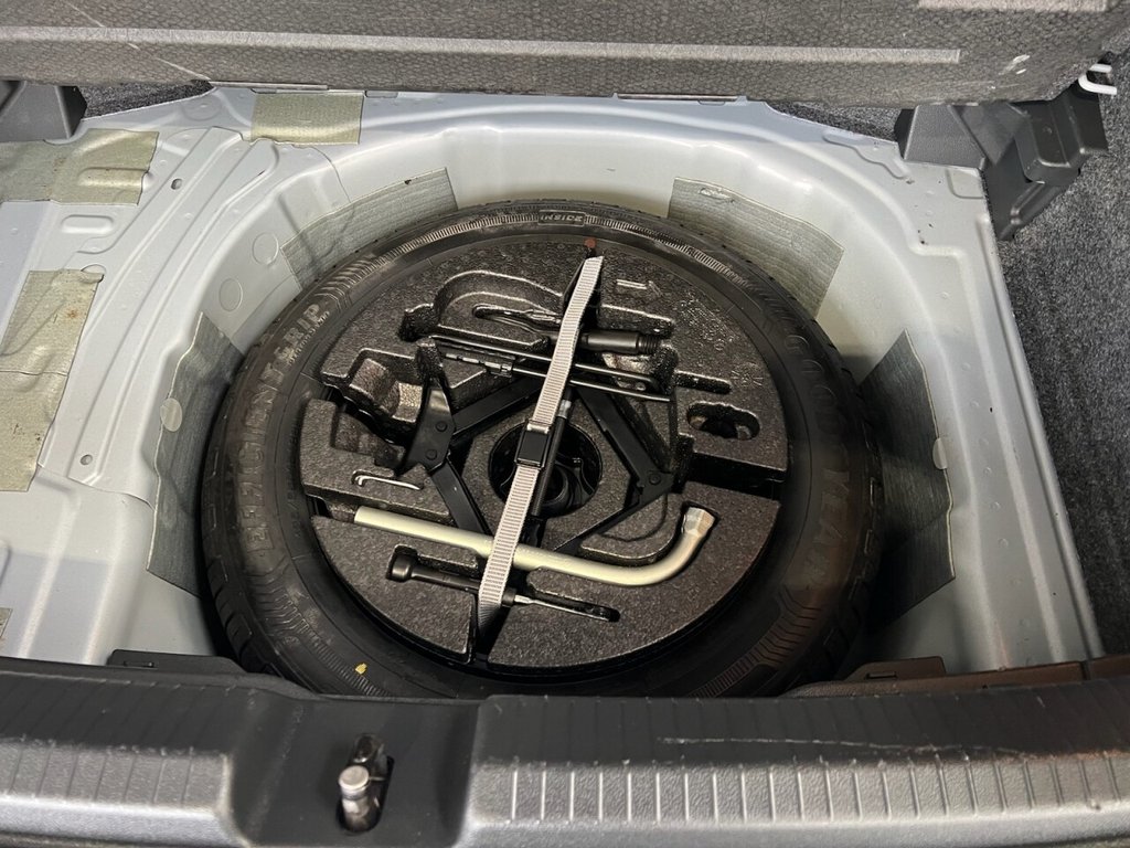 Used Volkswagen Polo 2018 for sale - 77692636: Photo 8