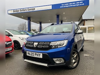 Used Dacia Sandero Stepway 2020 for sale - 76950180: Photo