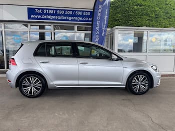 Used Volkswagen Golf 2018 for sale - 79422930: Photo