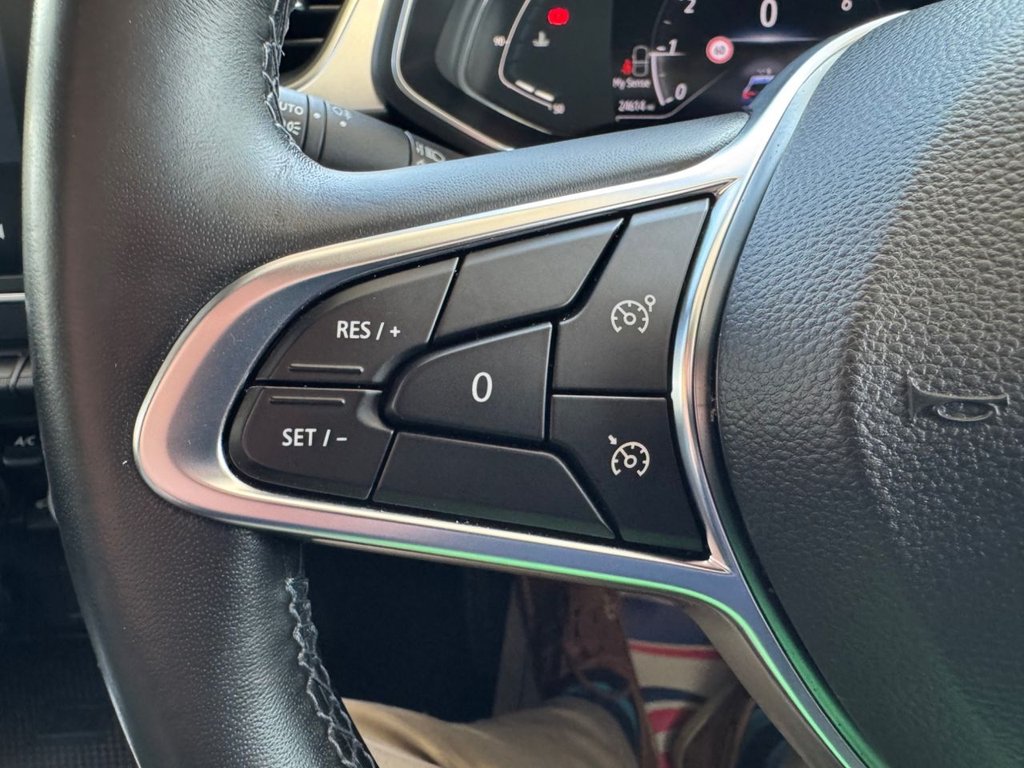 Used Renault Captur 2020 for sale - 77936216: Photo 18