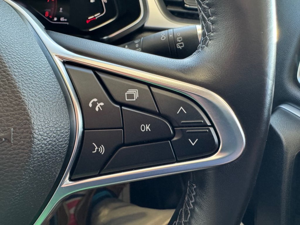 Used Renault Captur 2020 for sale - 77936216: Photo 19