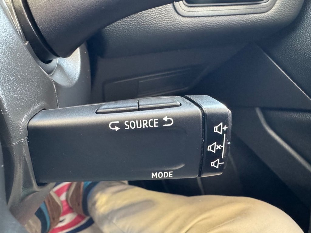 Used Renault Captur 2020 for sale - 77936216: Photo 22