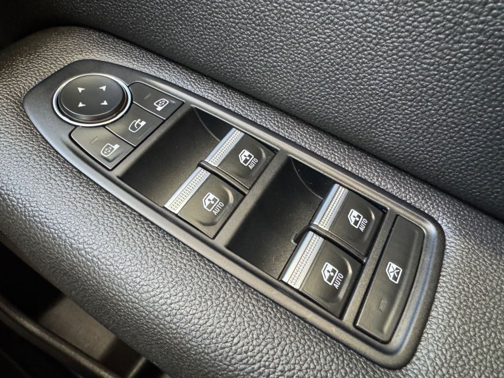 Used Renault Captur 2020 for sale - 77936216: Photo 23