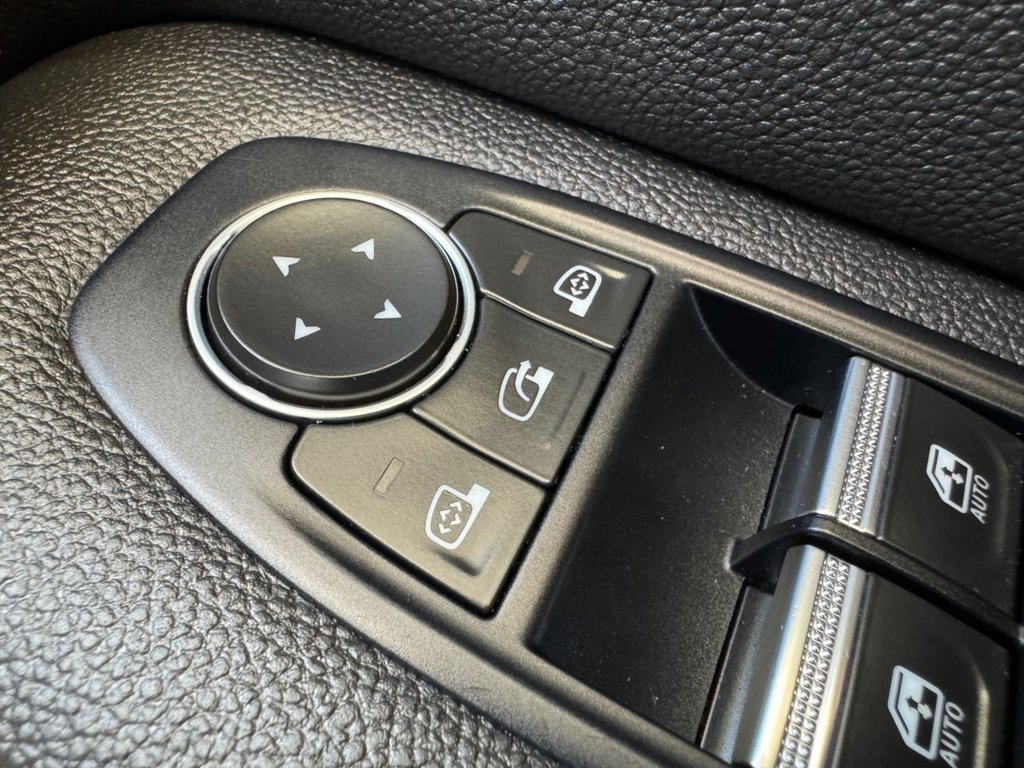 Used Renault Captur 2020 for sale - 77936216: Photo 24