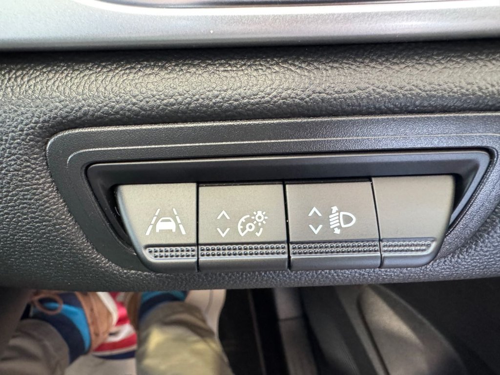 Used Renault Captur 2020 for sale - 77936216: Photo 25