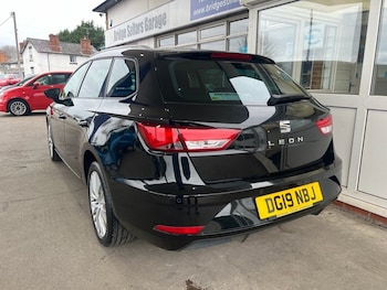 Used SEAT Leon 2019 for sale - 78044015: Photo