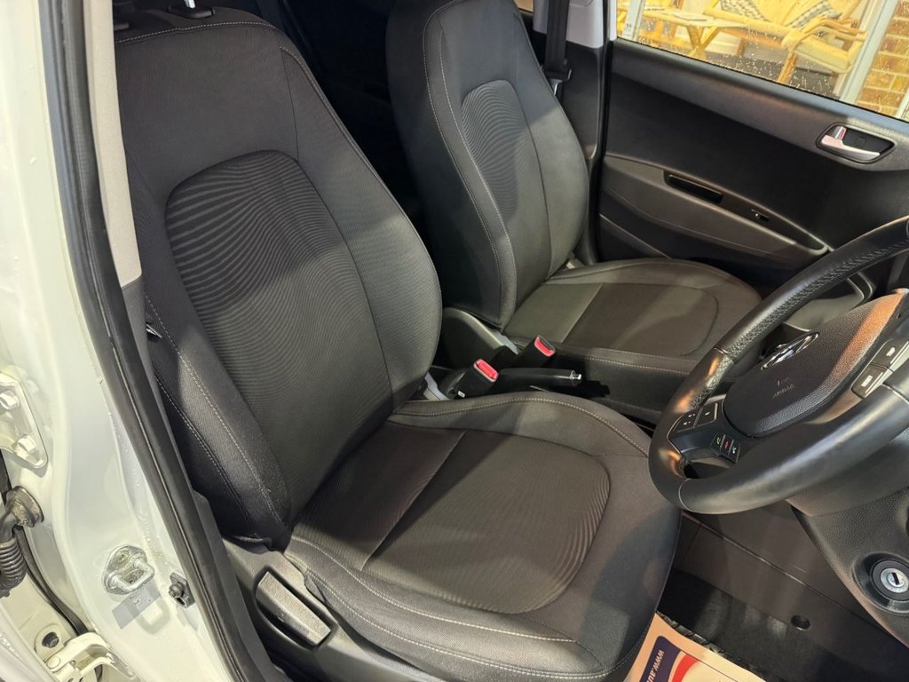 Used Hyundai i10 2017 for sale - 77139521: Photo 12