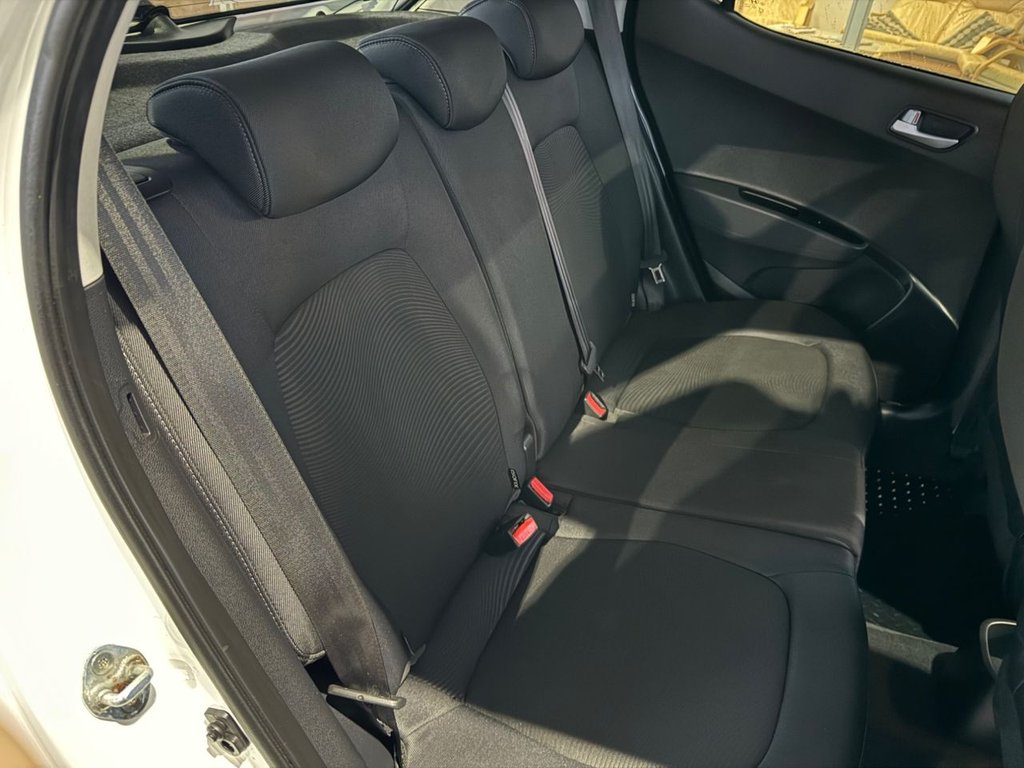 Used Hyundai i10 2017 for sale - 77139521: Photo 13