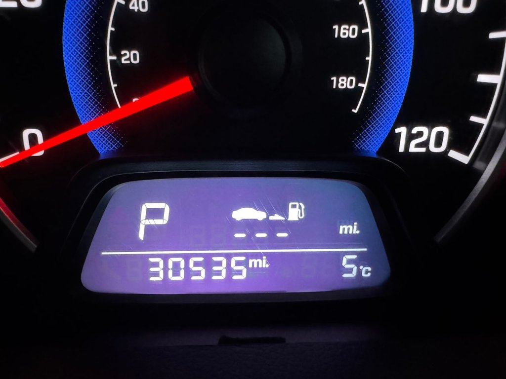 Used Hyundai i10 2017 for sale - 77139521: Photo 14