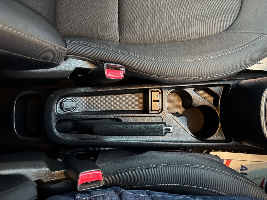 Used Hyundai i10 2017 for sale - 77139521: Photo 41