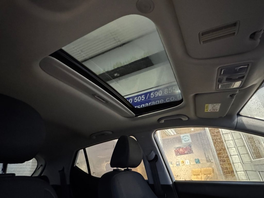 Used Hyundai i10 2017 for sale - 77139521: Photo 43