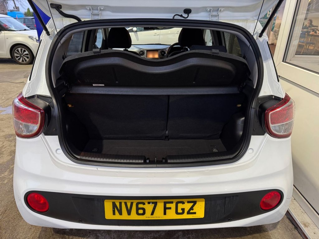 Used Hyundai i10 2017 for sale - 77139521: Photo 5