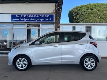 Used Hyundai i10 2018 for sale - 78124251: Photo