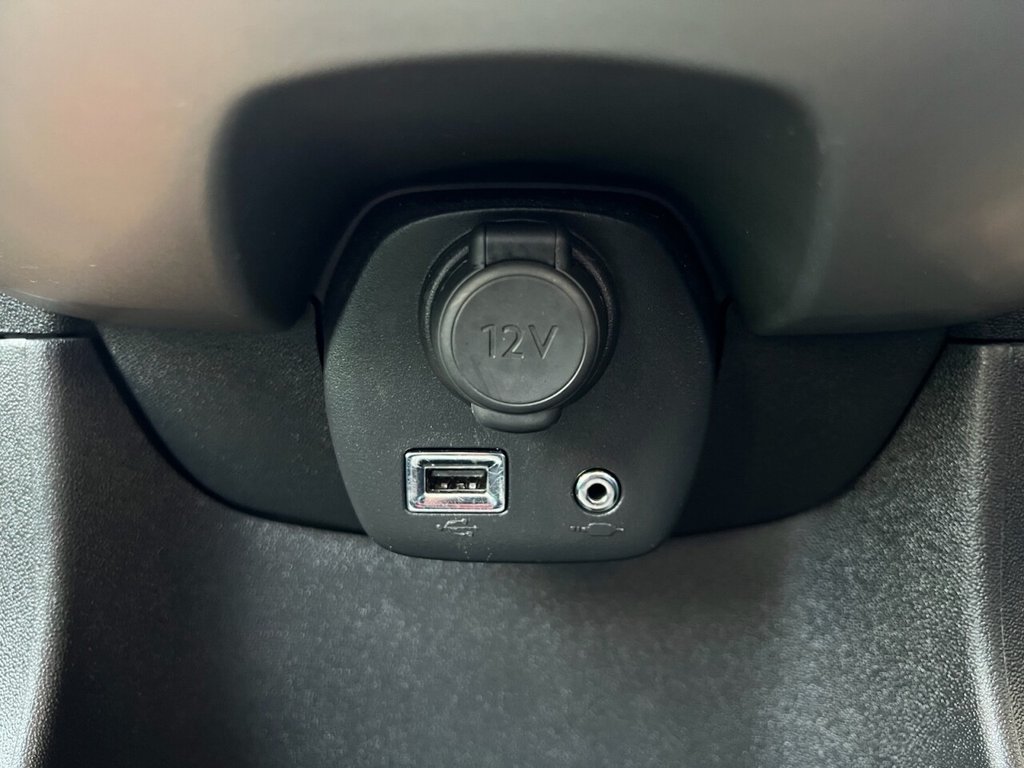 Used Toyota AYGO 2018 for sale - 77835137: Photo 29