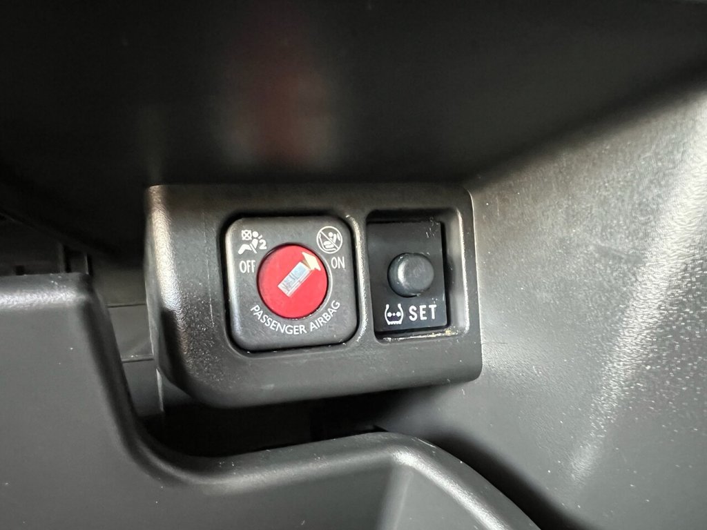 Used Toyota AYGO 2018 for sale - 77835137: Photo 32