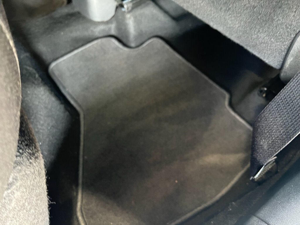 Used Toyota AYGO 2018 for sale - 77835137: Photo 34