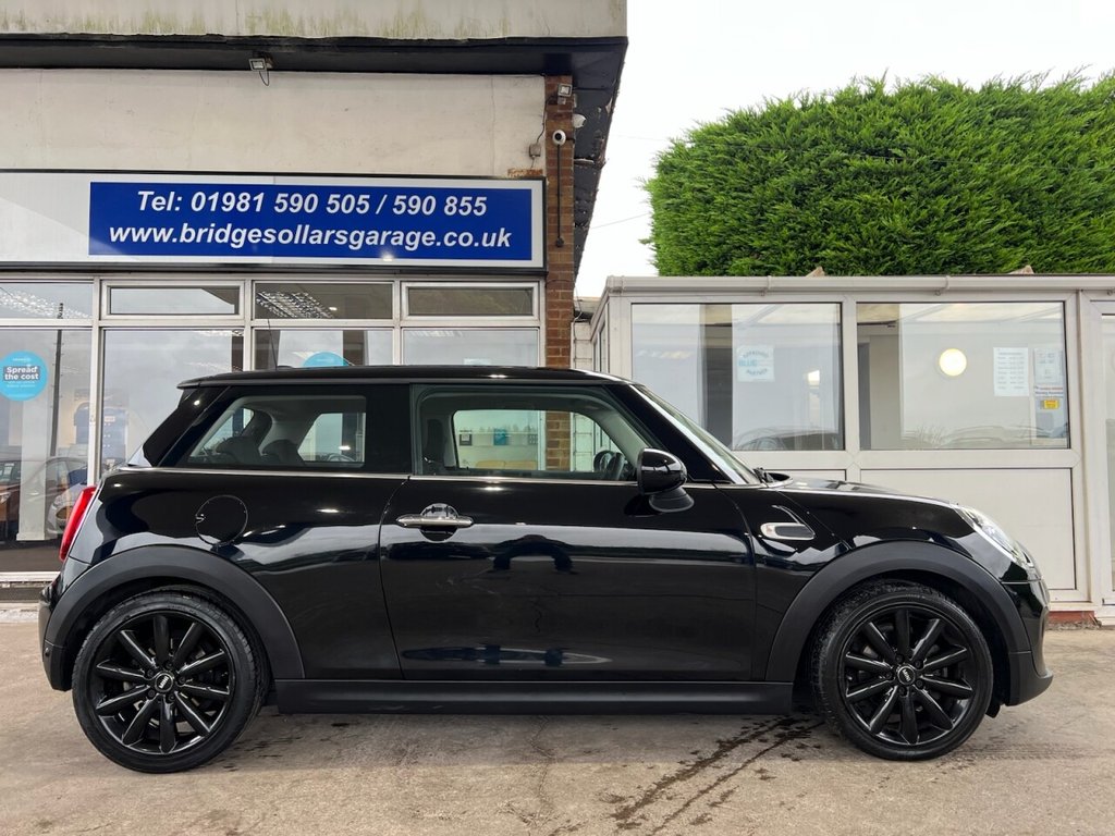 Used MINI Hatch 2018 for sale - 76139889: Photo 14