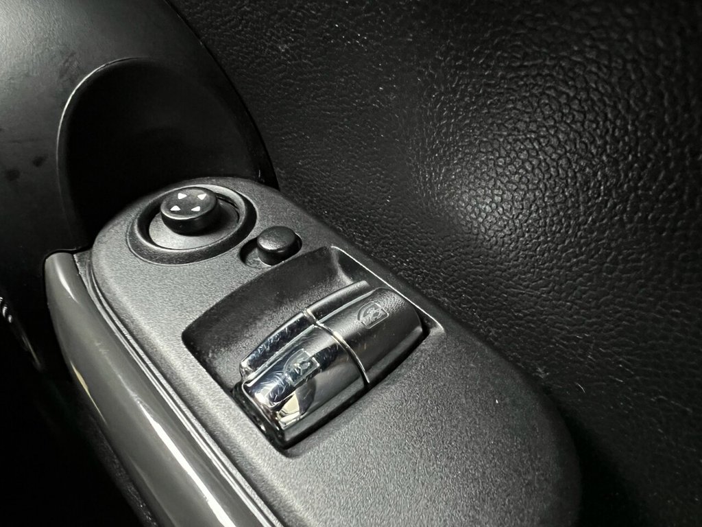 Used MINI Hatch 2018 for sale - 76139889: Photo 19