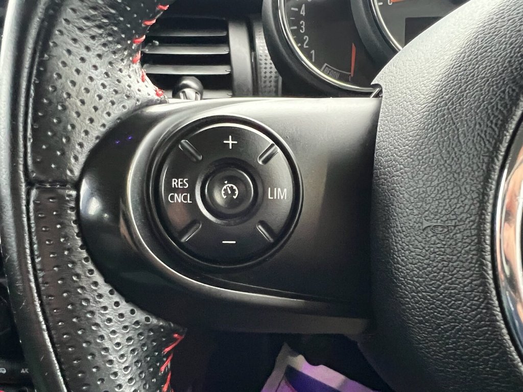 Used MINI Hatch 2018 for sale - 76139889: Photo 22