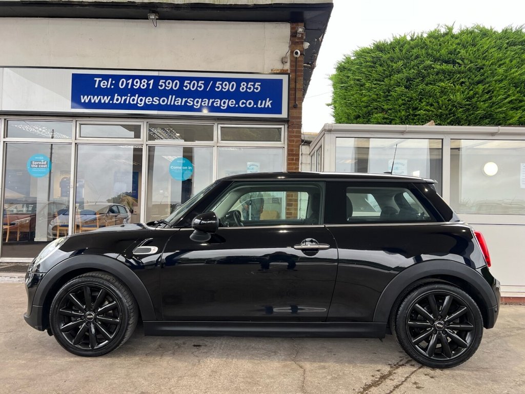 Used MINI Hatch 2018 for sale - 76139889: Photo 3