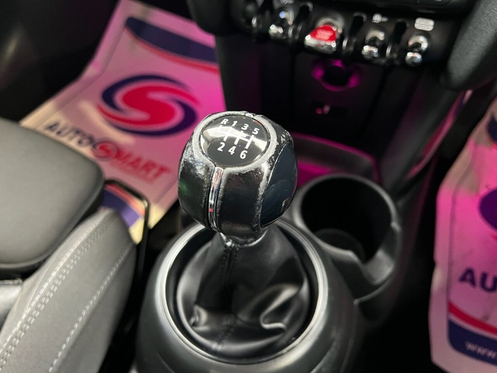 Used MINI Hatch 2018 for sale - 76139889: Photo 33