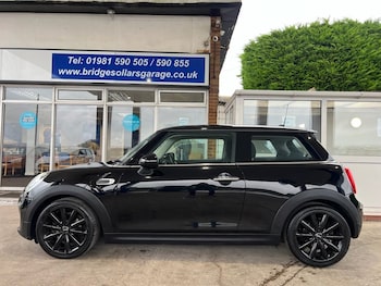 Used MINI Hatch 2018 for sale - 76139889: Photo 3