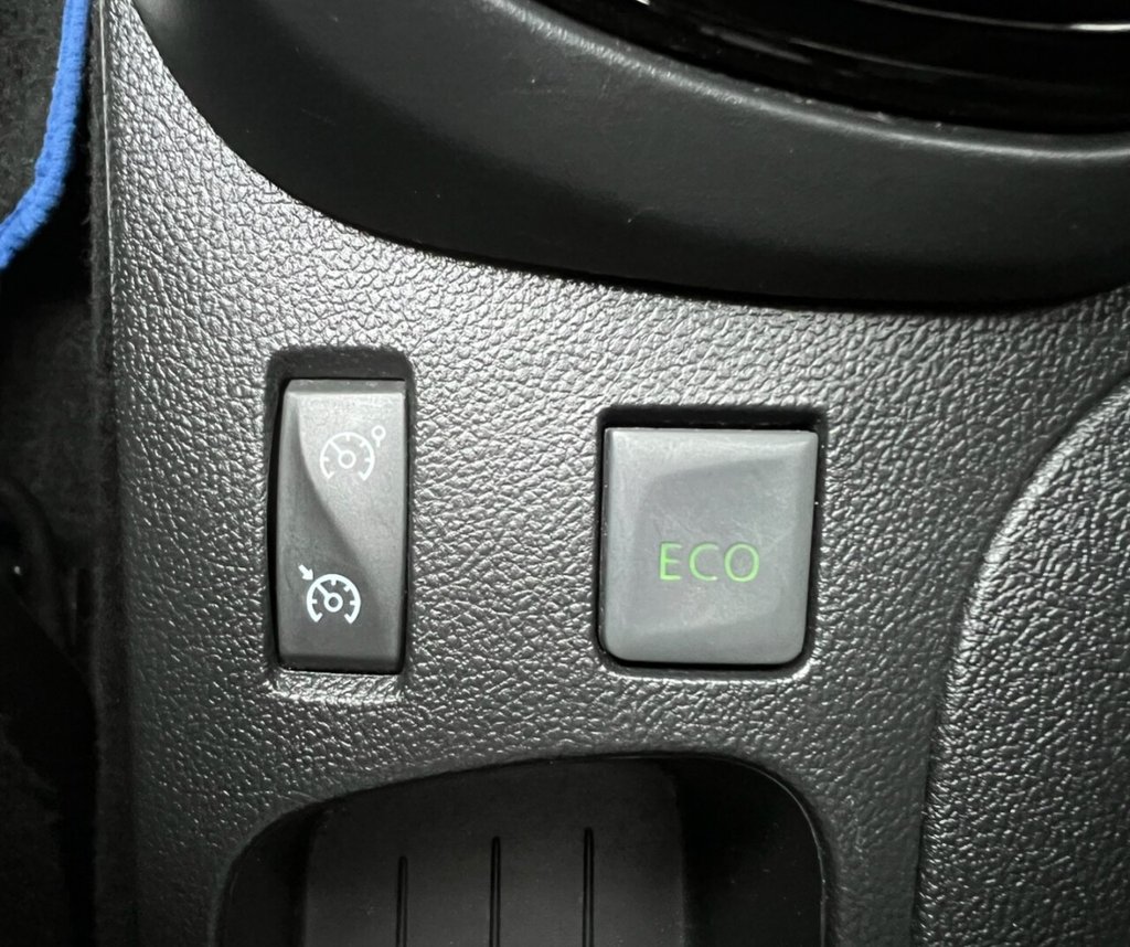 Used Renault Captur 2016 for sale - 77287582: Photo 38