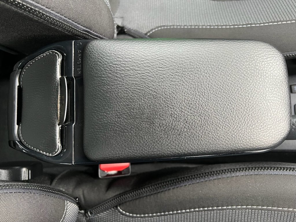 Used Renault Captur 2016 for sale - 77287582: Photo 40