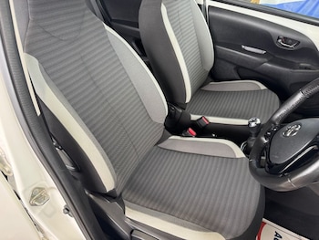 Used Toyota AYGO 2018 for sale - 79313540: Photo