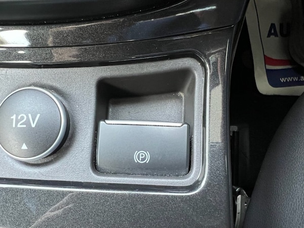 Used Ford Kuga 2018 for sale - 76291327: Photo 38