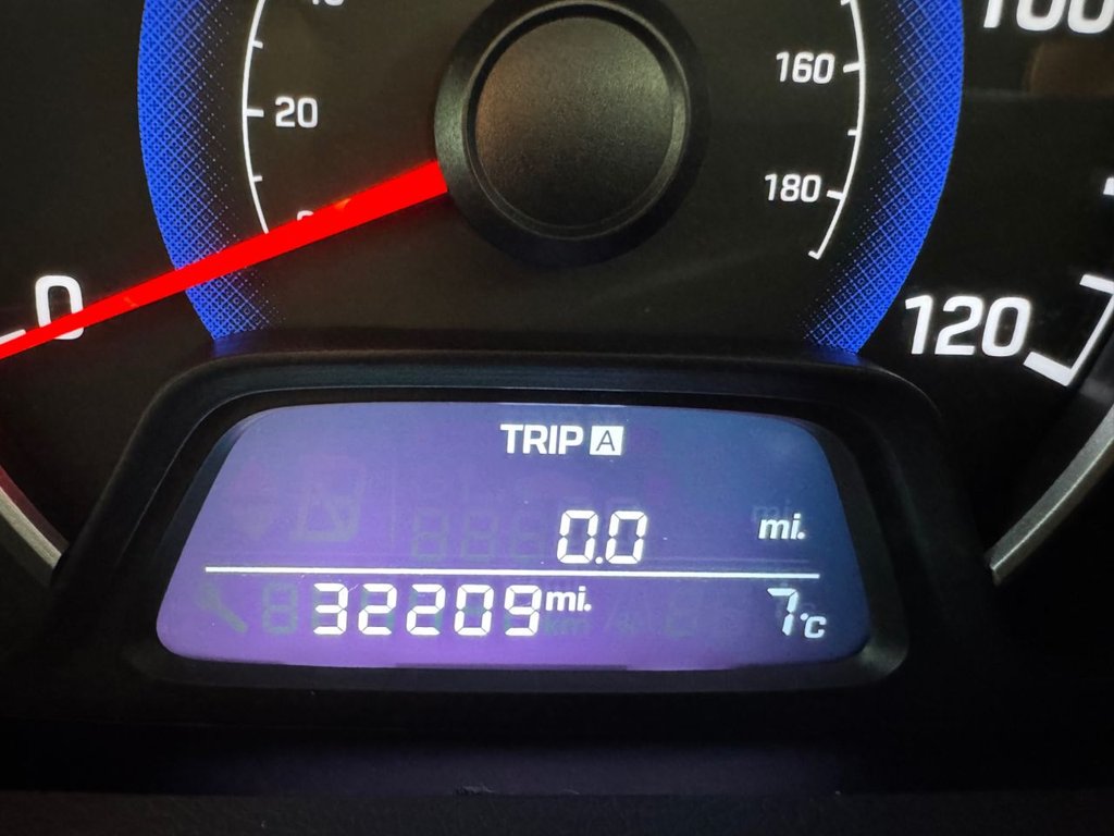 Used Hyundai i10 2018 for sale - 77703474: Photo 14