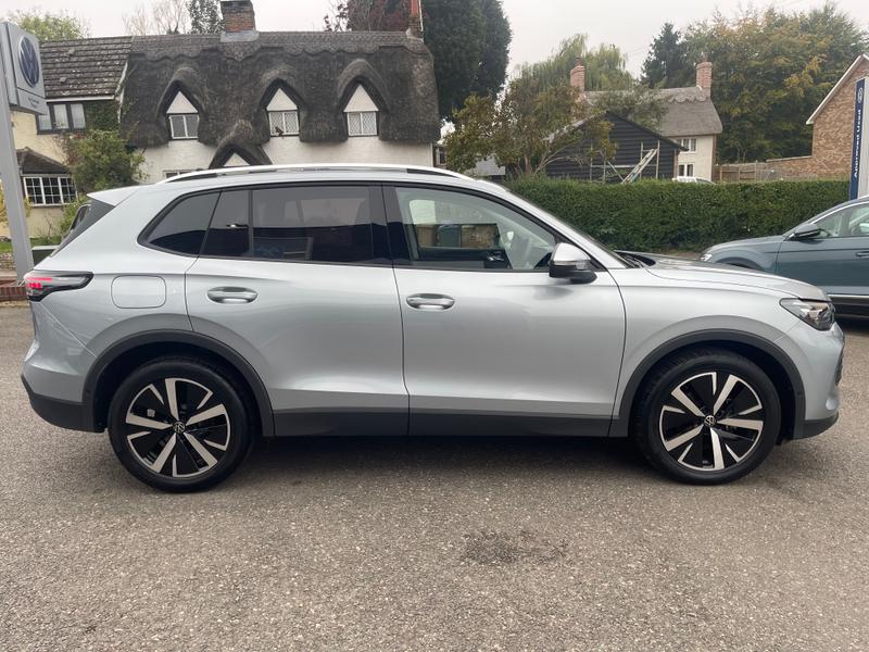 Used Volkswagen Tiguan 2024 for sale - 76277358: Photo 13