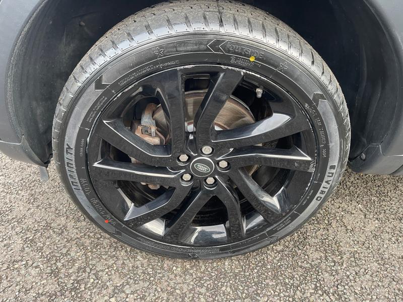 Used Land Rover Discovery Sport 2017 for sale - 76545364: Photo 3