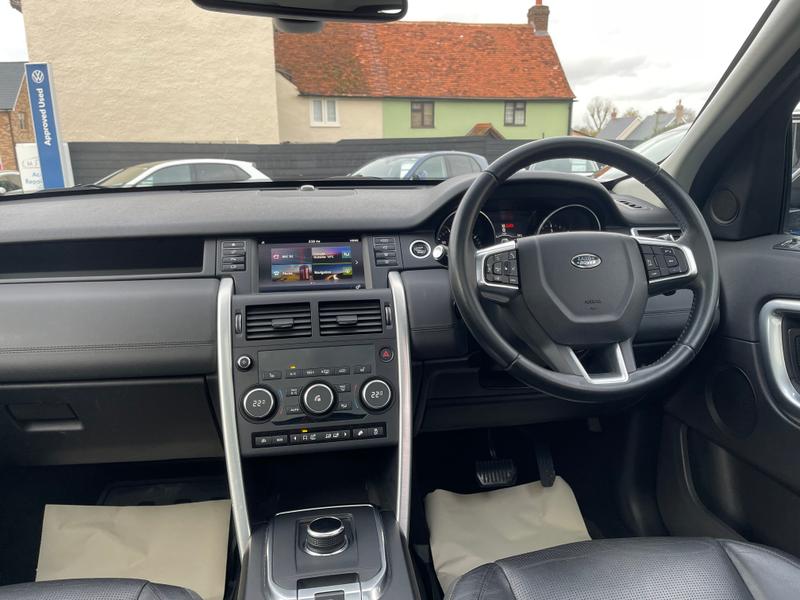 Used Land Rover Discovery Sport 2017 for sale - 76545364: Photo 9