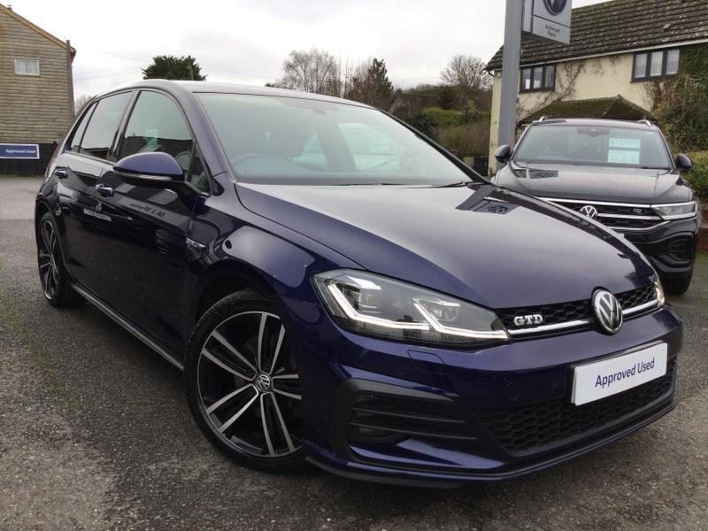 Used Volkswagen Golf 2018 for sale - 76692954: Photo 1