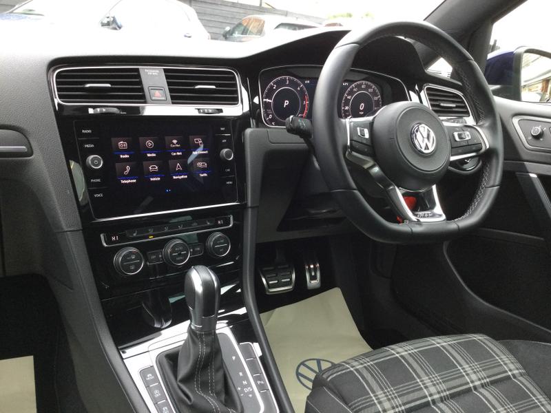 Used Volkswagen Golf 2018 for sale - 76692954: Photo 11