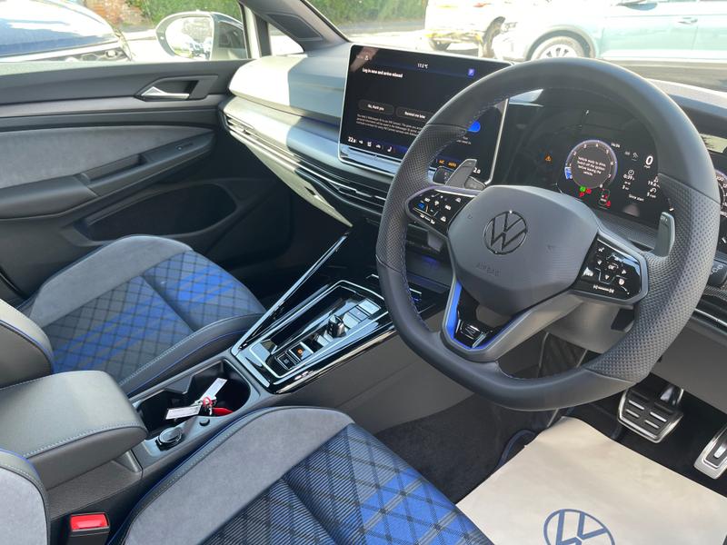Used Volkswagen Golf 2025 for sale - 76277307: Photo 3