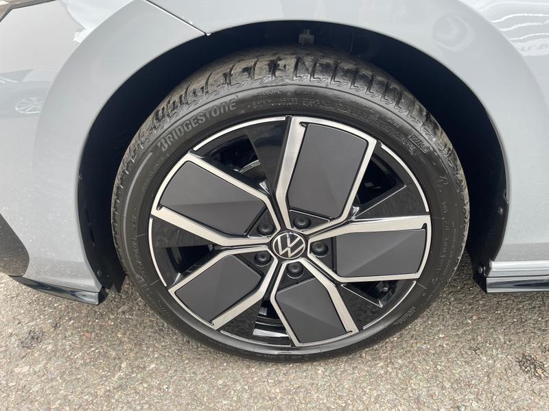 Used Volkswagen Golf 2025 for sale - 76277184: Photo 9
