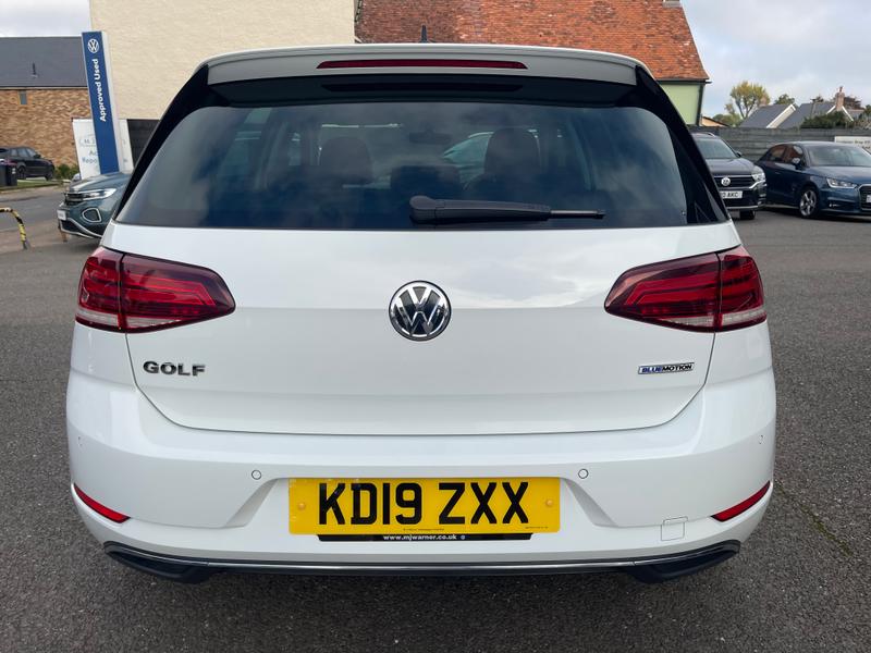 Used Volkswagen Golf 2019 for sale - 76286918: Photo 9