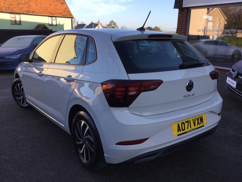 Used Volkswagen Polo 2021 for sale - 76706107: Photo 2