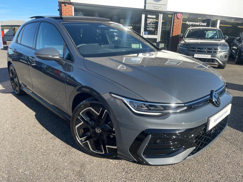 Used Volkswagen Golf 2025 for sale - 76277325: Photo 1