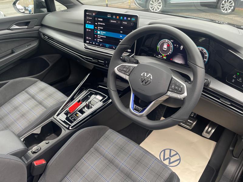 Used Volkswagen Golf 2025 for sale - 76350439: Photo 10