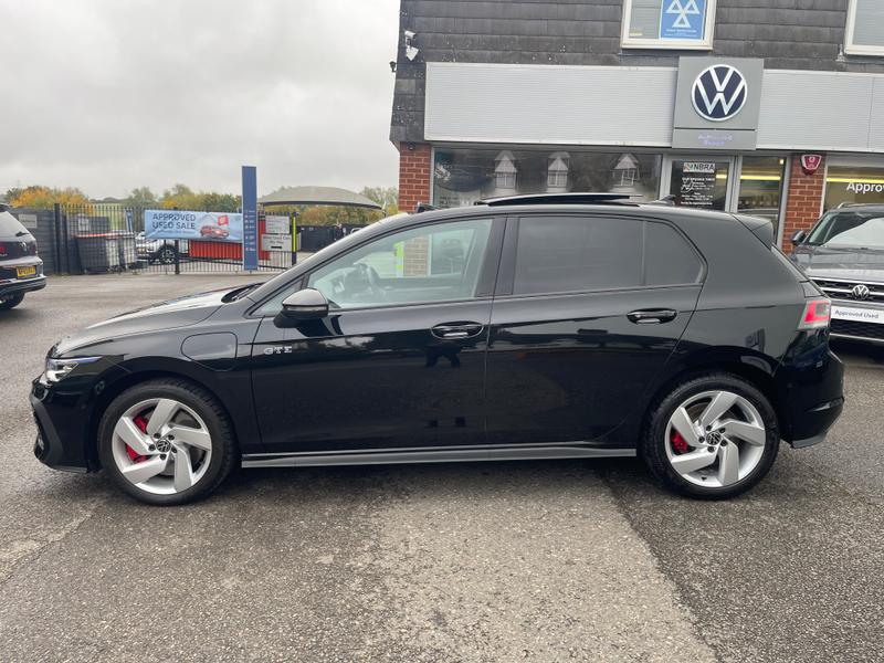 Used Volkswagen Golf 2025 for sale - 76350439: Photo 13