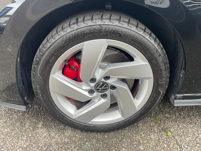 Used Volkswagen Golf 2025 for sale - 76350439: Photo 5
