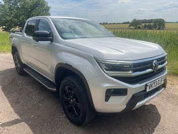 Used Volkswagen Amarok 2023 for sale - 76277133: Photo