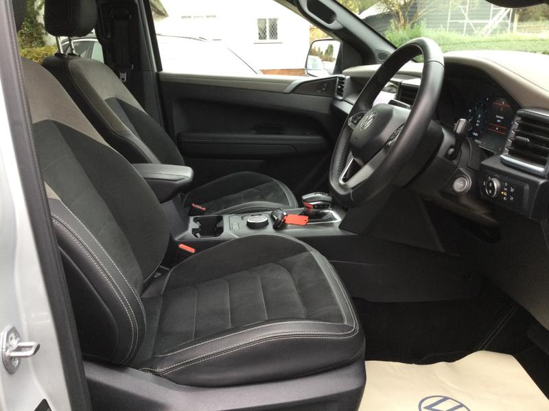 Used Volkswagen Amarok 2023 for sale - 76277133: Photo 8