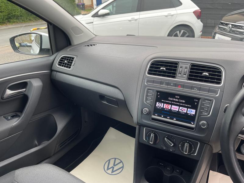 Used Volkswagen Polo 2017 for sale - 76402089: Photo 19