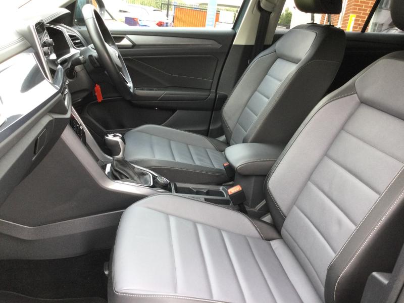 Used Volkswagen T-Roc 2022 for sale - 76277200: Photo 10